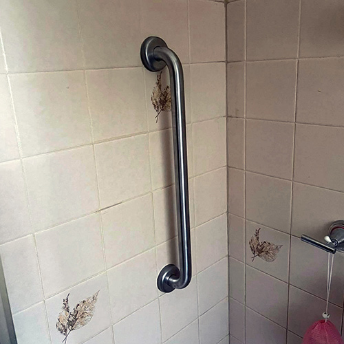 shower-safety-rails